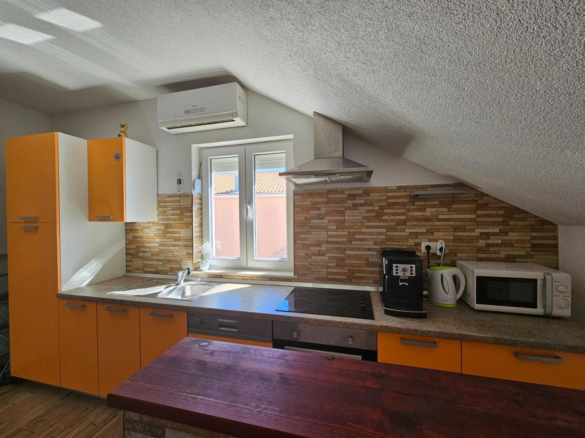 Apartments Lujic Цриквеница Экстерьер фото