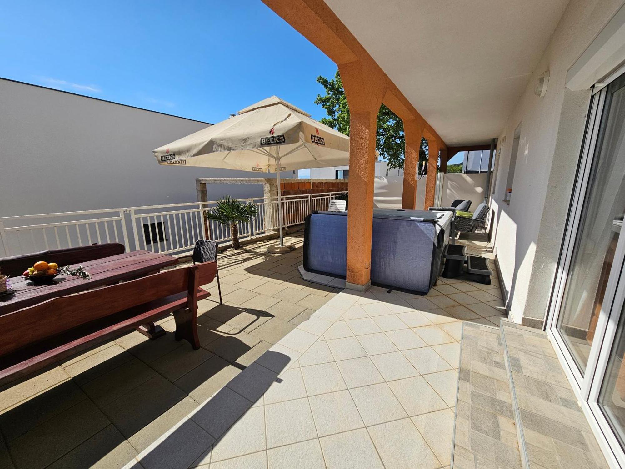 Apartments Lujic Цриквеница Экстерьер фото